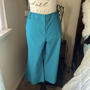 New York & Co capris